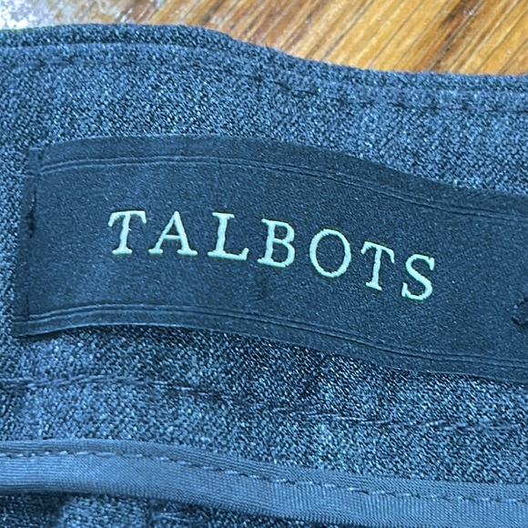 Talbots Chatham Ankle pants in gray,  Side zip. Size 12. Excellent condition. - Picture 2 of 15